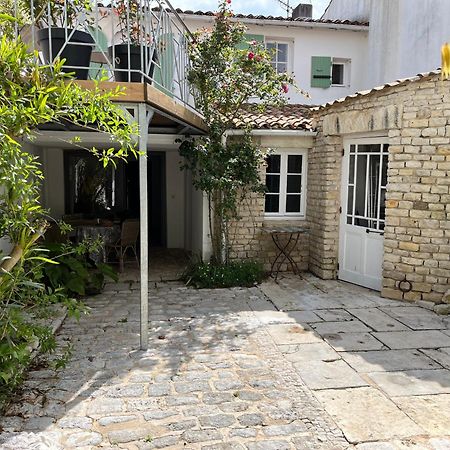 Une Fenetre Sur Cour La Flotte Dış mekan fotoğraf